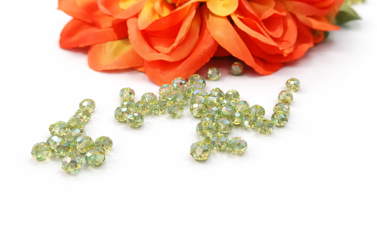 Facet kralen Malachy green-pearl shine coating, 4 mm