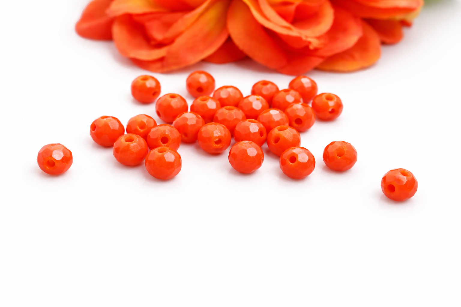 Facet kralen Vermilion red-pearl shine coating, 4 mm