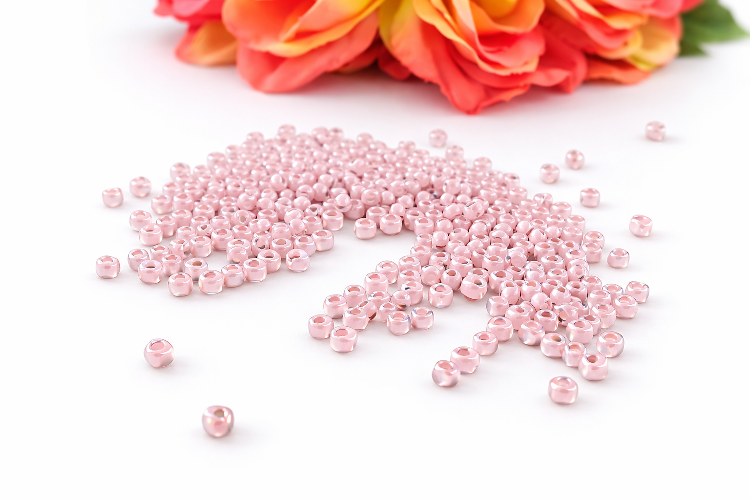 Miyuki Rocailles Baby pink lined semi frosted crystal, 11/0